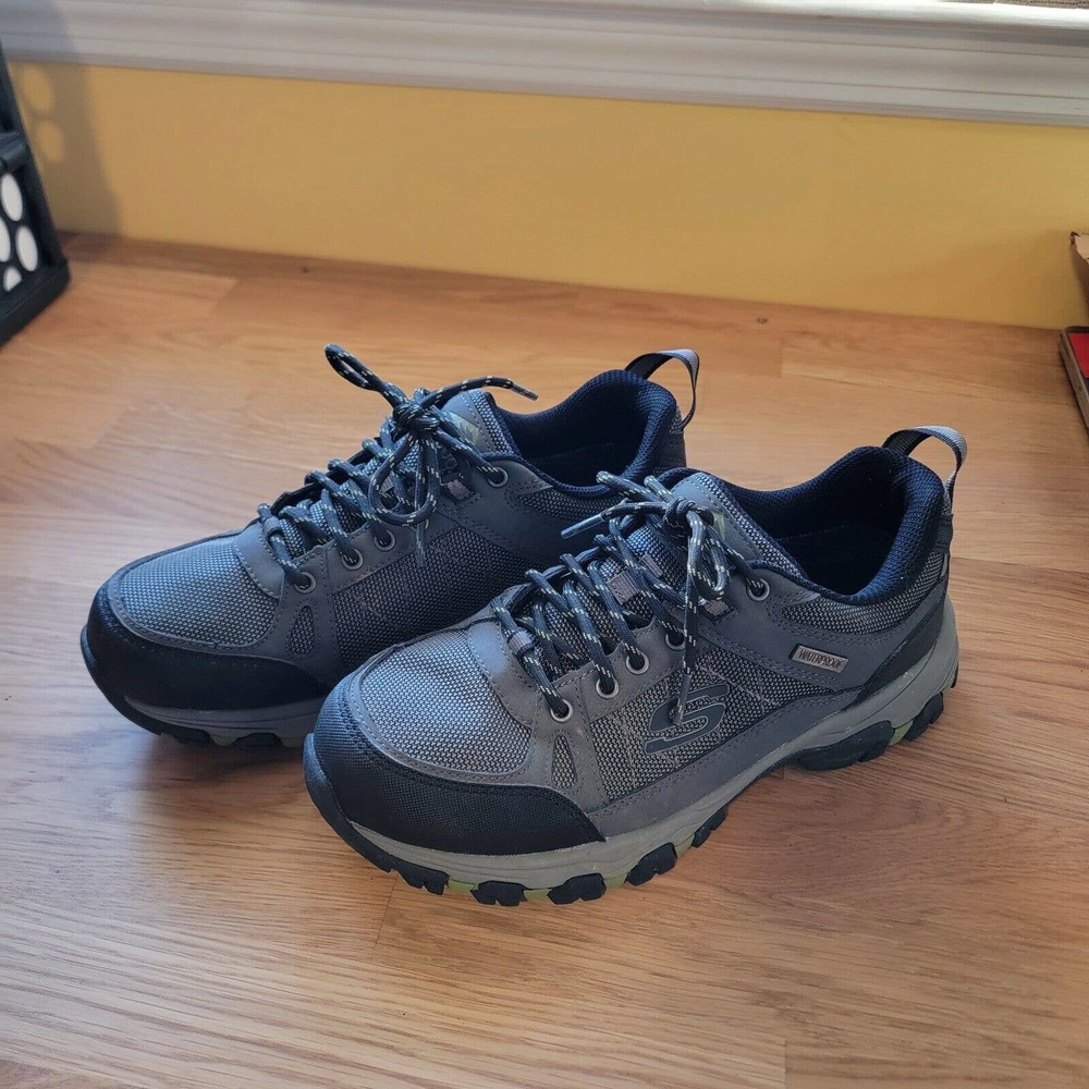 Men's Shoes Skechers Outdoor Size 8 Charcoal SN 204427 - Memory foam Pre-owned